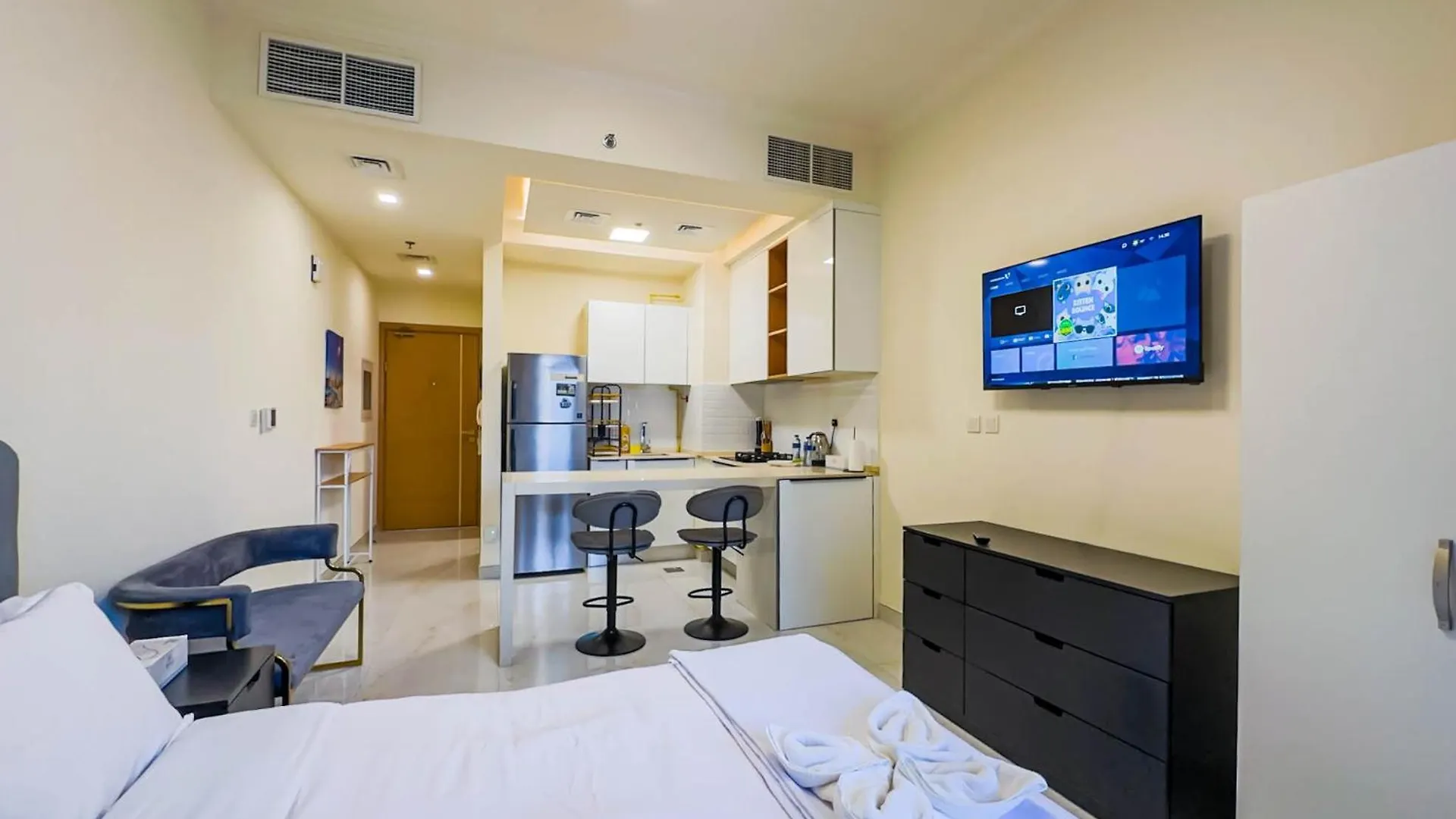 Naseem - Comfortable Studio Living In Dar Al Jawhara, Jvc Dubai